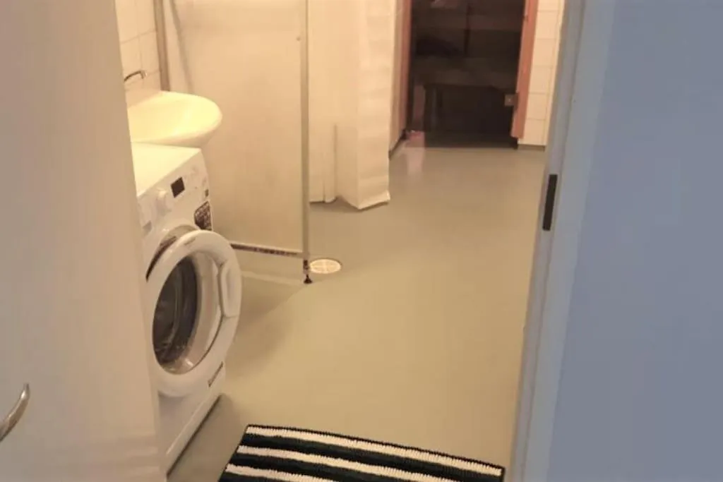 Apartment Kotimaailma - Saunallinen Iso 2Mh Asunto Helsinki